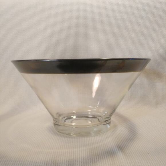 MCM Dorothy Thorpe Silver Band Chip Bowl w Flared Foot 10 in. - Picture 1 of 14